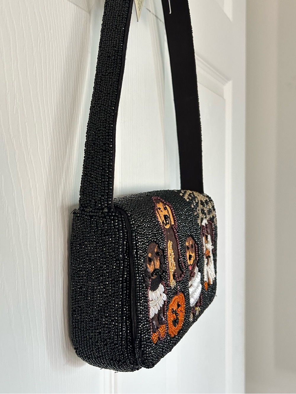 NWT Beaded Shoulder Bag Purse Halloween Dogs Dachshund Ghost Mummy Pumpkin - Picture 2 of 6